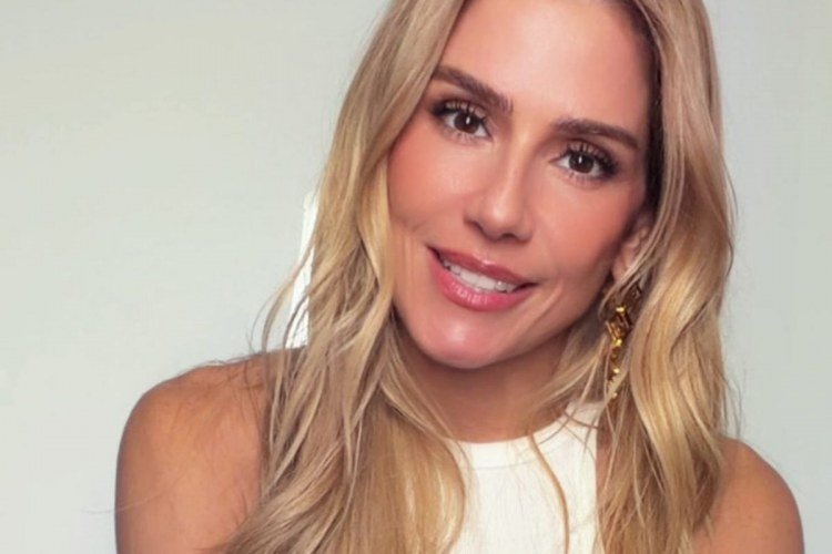 Deborah Secco fala sobre conexões verdadeiras e a importância da autenticidade​‌​