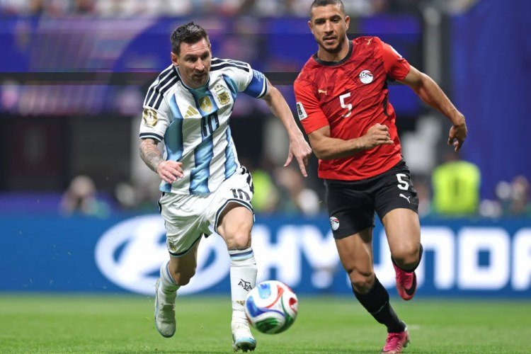 Fifa revela que um em cada cinco ataques virtuais na Copa do Mundo foi racista​‌​